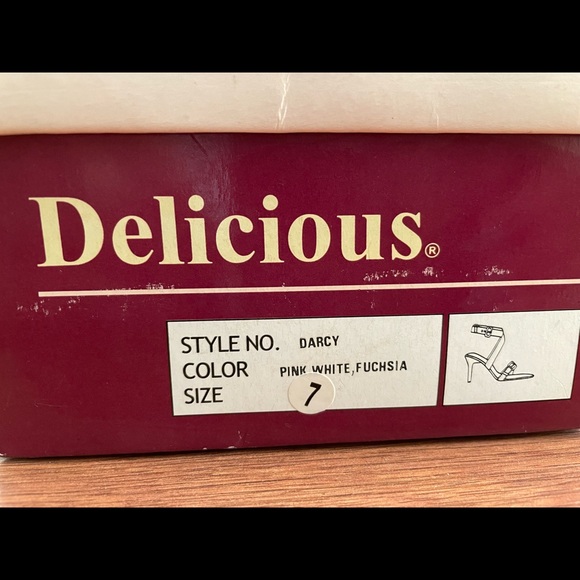 “WOMENS DELICIOUS STRAPPY HEELS” - Picture 12 of 13